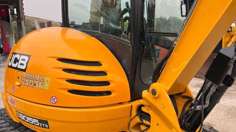 OmecoHub - JCB 8055-ZTS